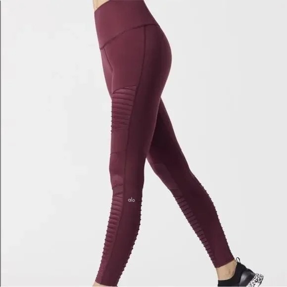ALO Yoga Pants - Alo Yoga Moto‎ Legging Women's Small Black Cherry High-Waist Ribbed Panel Active